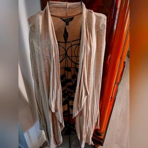 Brand New Ellen Tracy cardigan